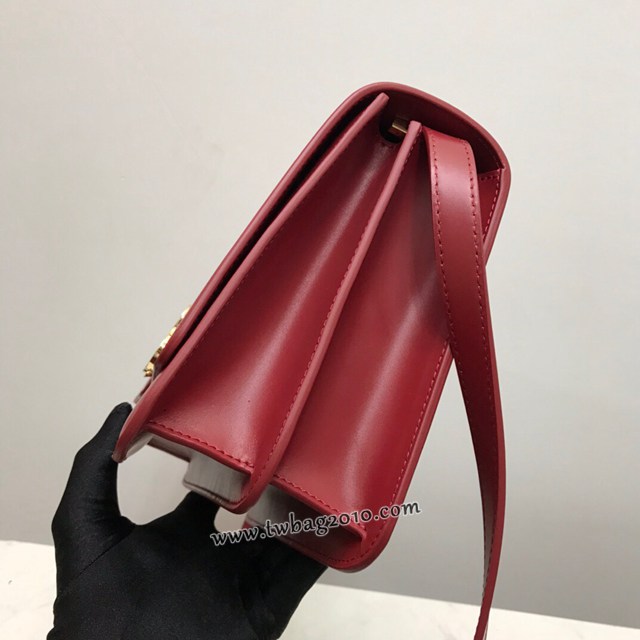 Burberry專門店新款中號TB專屬標識皮革鎖扣包 巴寶莉經典爆款皮革單肩斜背女包 yxb1366